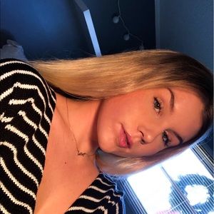 Meet your Posher, Mia